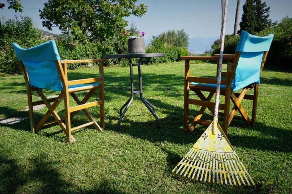 Argyra Ατθισ Cozy Cottage מראה חיצוני תמונה